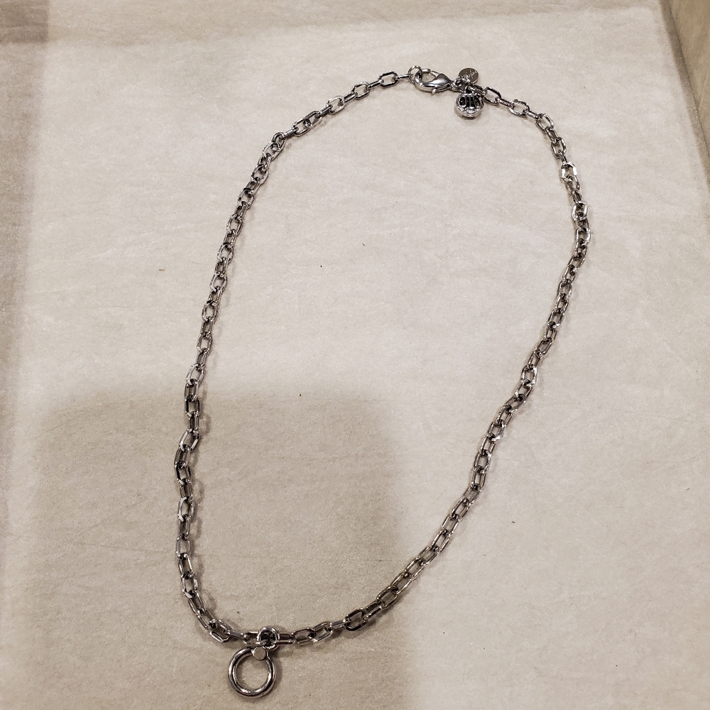 Myka necklace with hook to hang a charm